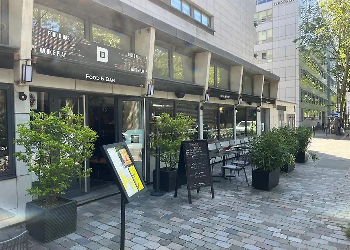 Ibis Bercy Village